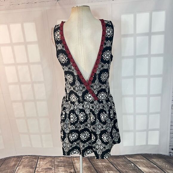 Free People Black White Nights Embroidered Sleeveless Mini Dress Size Small - Picture 7 of 13